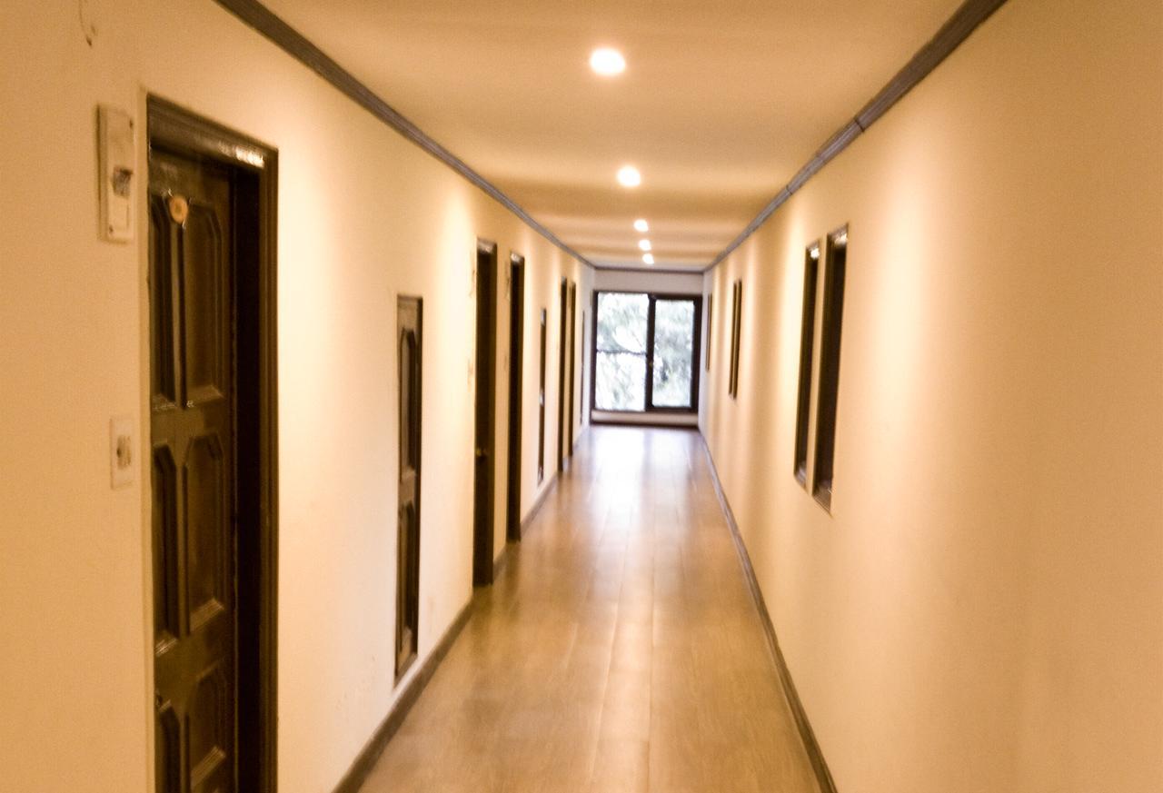 Royal Jardin Whistling Pines Resort Shimla Exterior photo