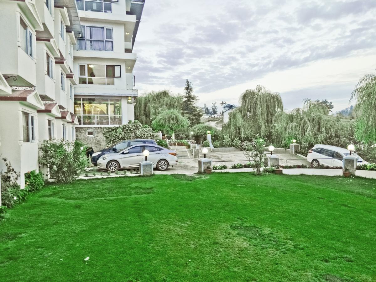 Royal Jardin Whistling Pines Resort Shimla Exterior photo