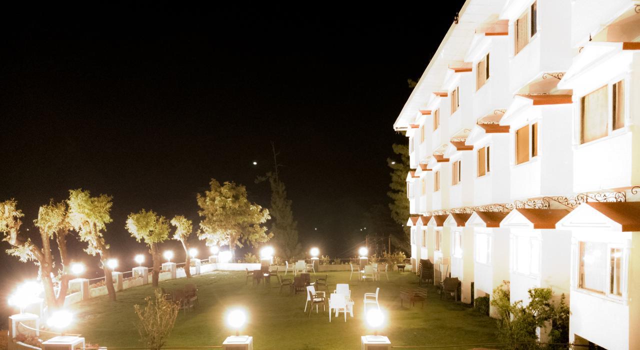 Royal Jardin Whistling Pines Resort Shimla Exterior photo