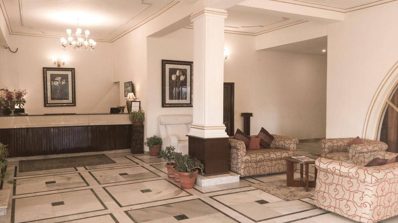 Royal Jardin Whistling Pines Resort Shimla Exterior photo